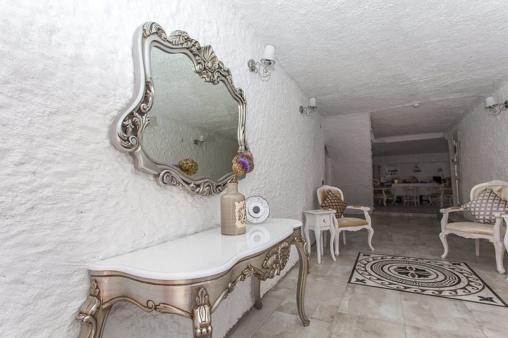 Alacati Alanur Otel מראה חיצוני תמונה